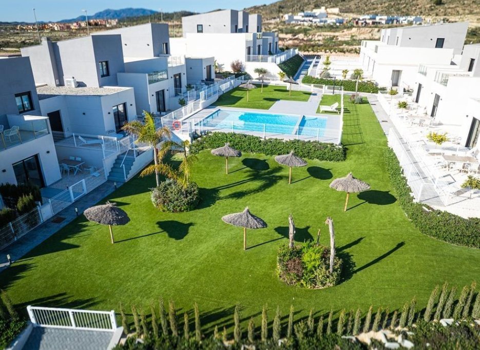 New Build - Town House -
Banos y Mendigo - Altaona Golf