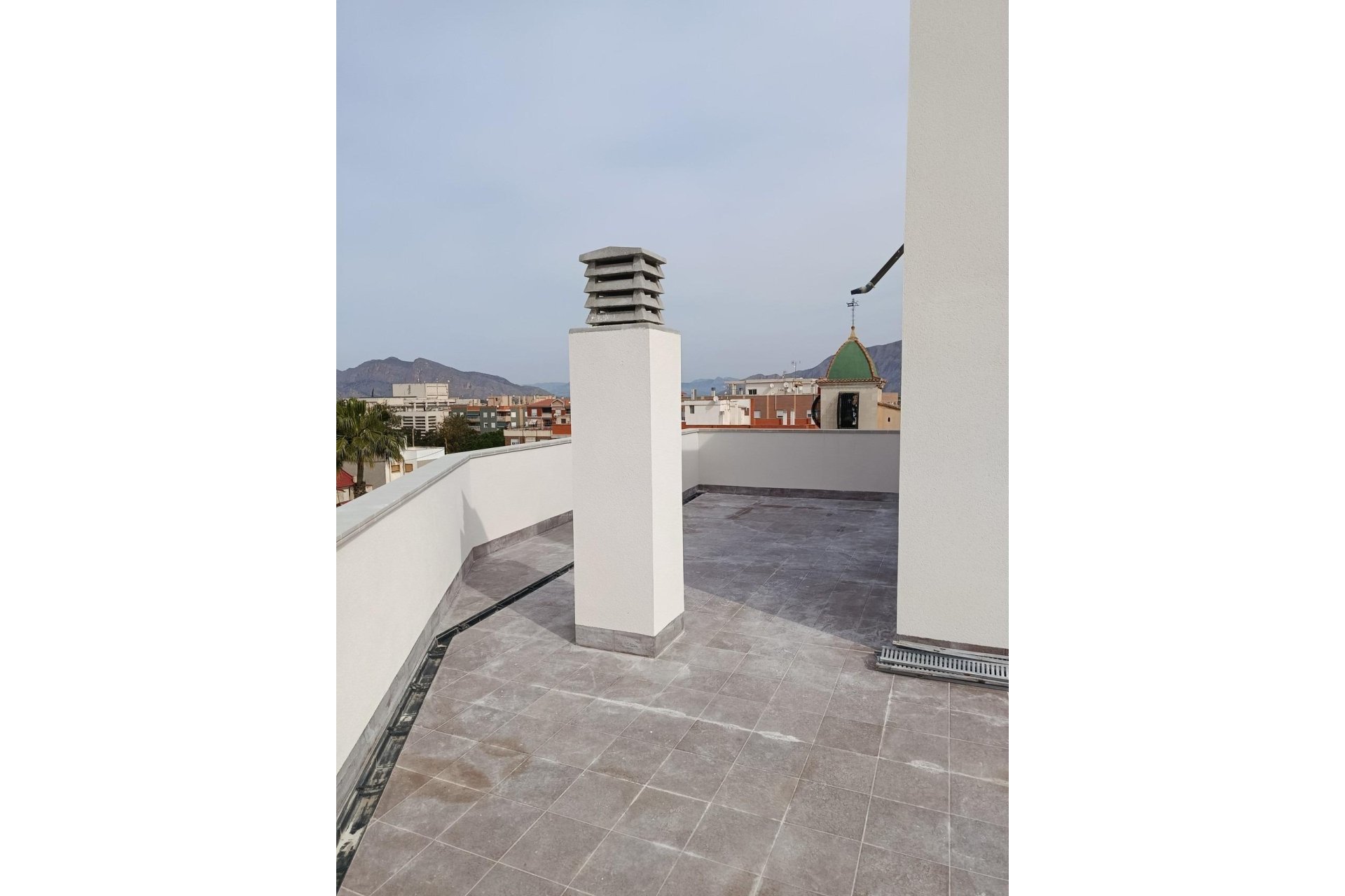 Nowy budynek - Apartment -
Bigastro - centro