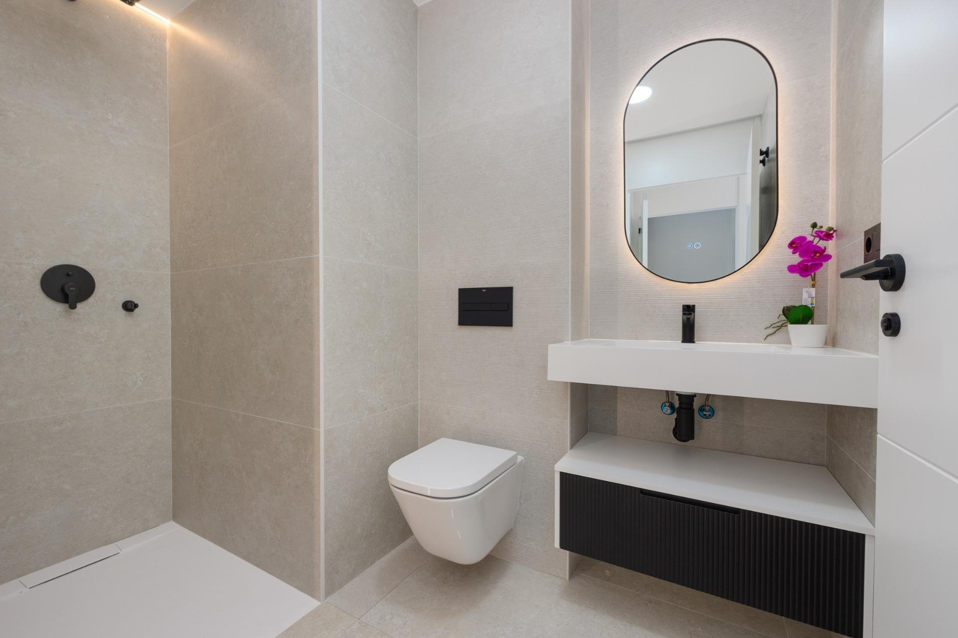 Nowy budynek - Apartment -
Guardamar del Segura - Avda del Puerto