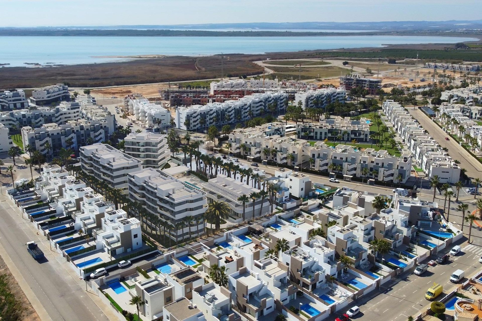 Nowy budynek - Apartment -
Guardamar del Segura - El Raso