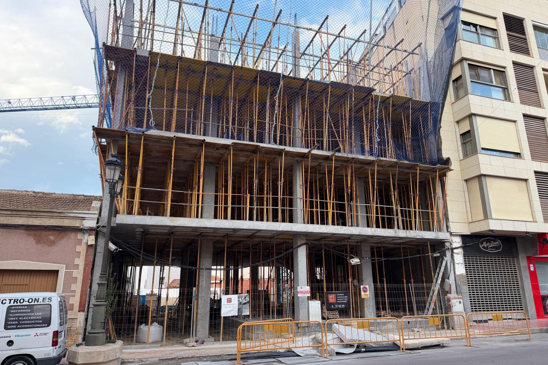 Nowy budynek - Apartment -
Guardamar del Segura - Pueblo