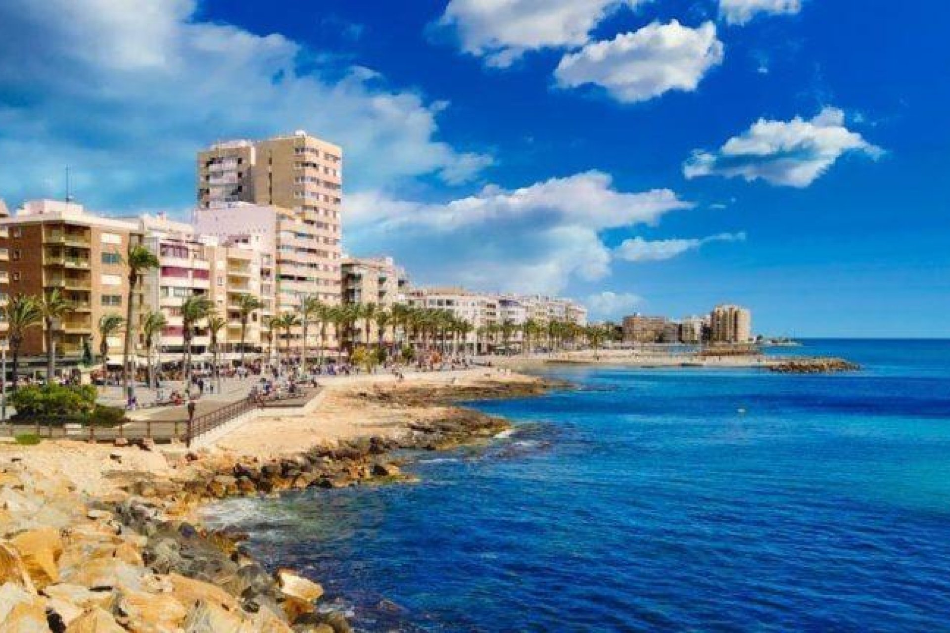 Nowy budynek - Apartment -
Torrevieja - Centro