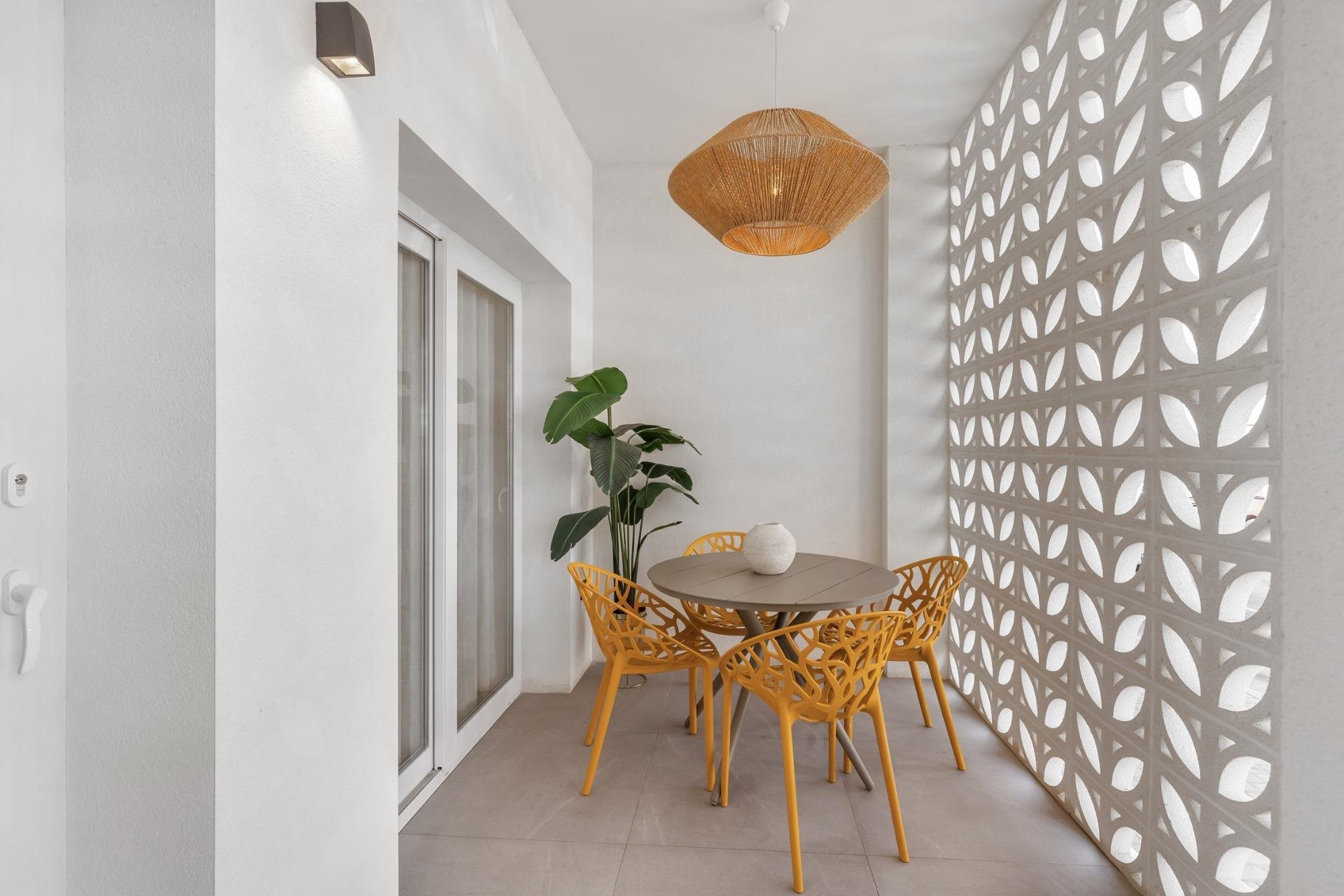 Nowy budynek - Apartment -
Torrevieja - Playa Los Naufragos