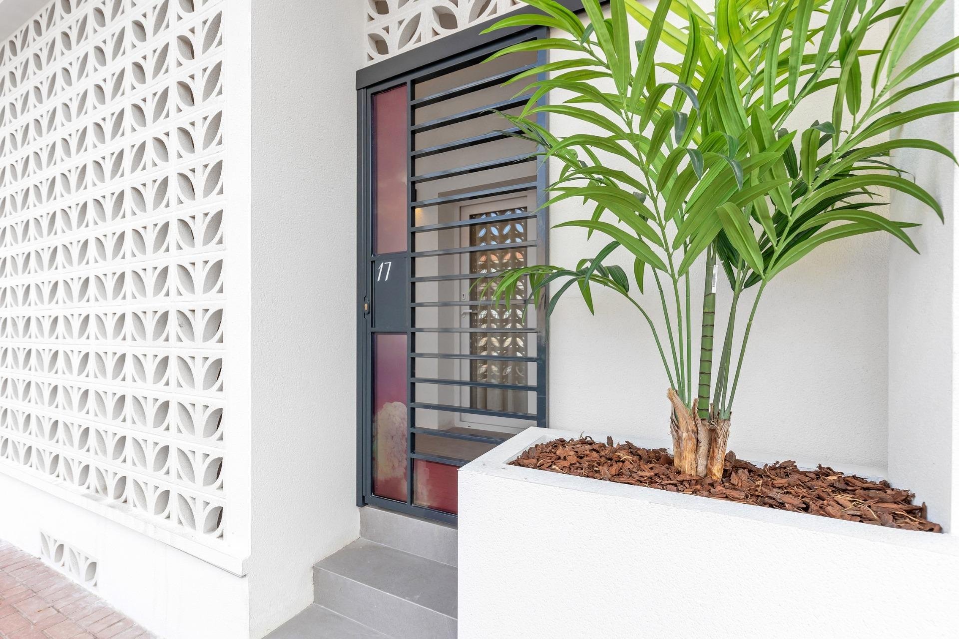 Nowy budynek - Apartment -
Torrevieja - Playa Los Naufragos