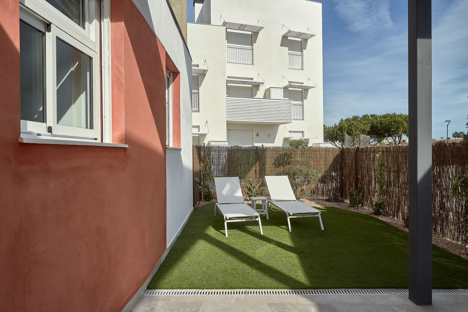 Nowy budynek - Apartment -
Vera - El Playazo