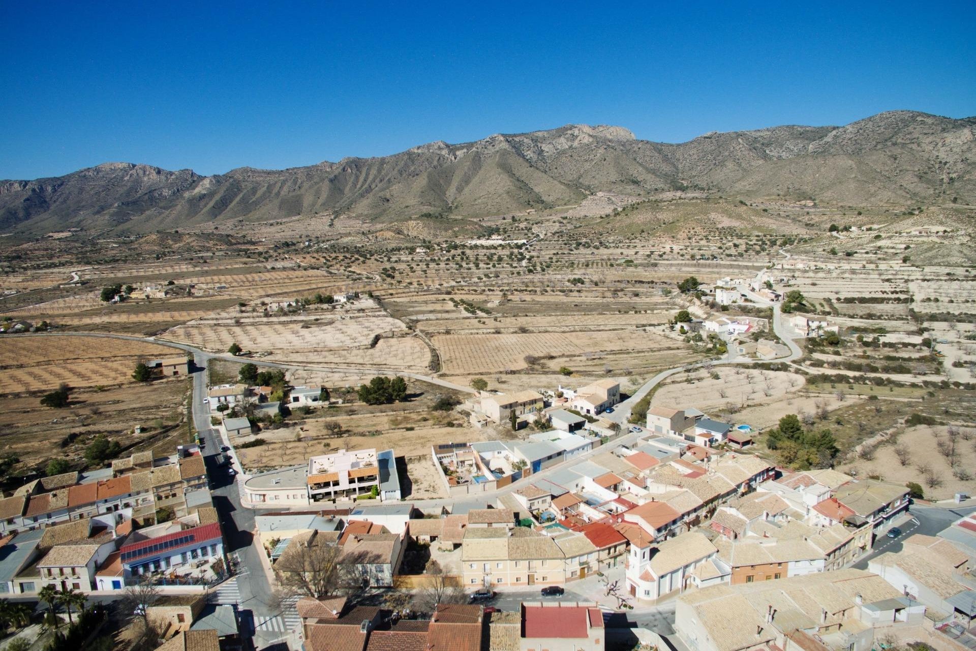 Nowy budynek - Bungalowy -
Hondón de las Nieves - El Salero