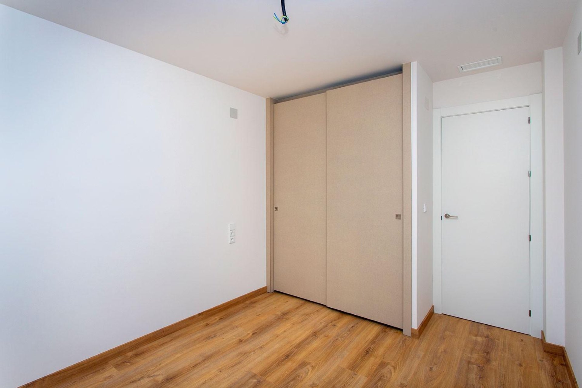 Nowy budynek - Bungalowy -
Hondón de las Nieves - El Salero