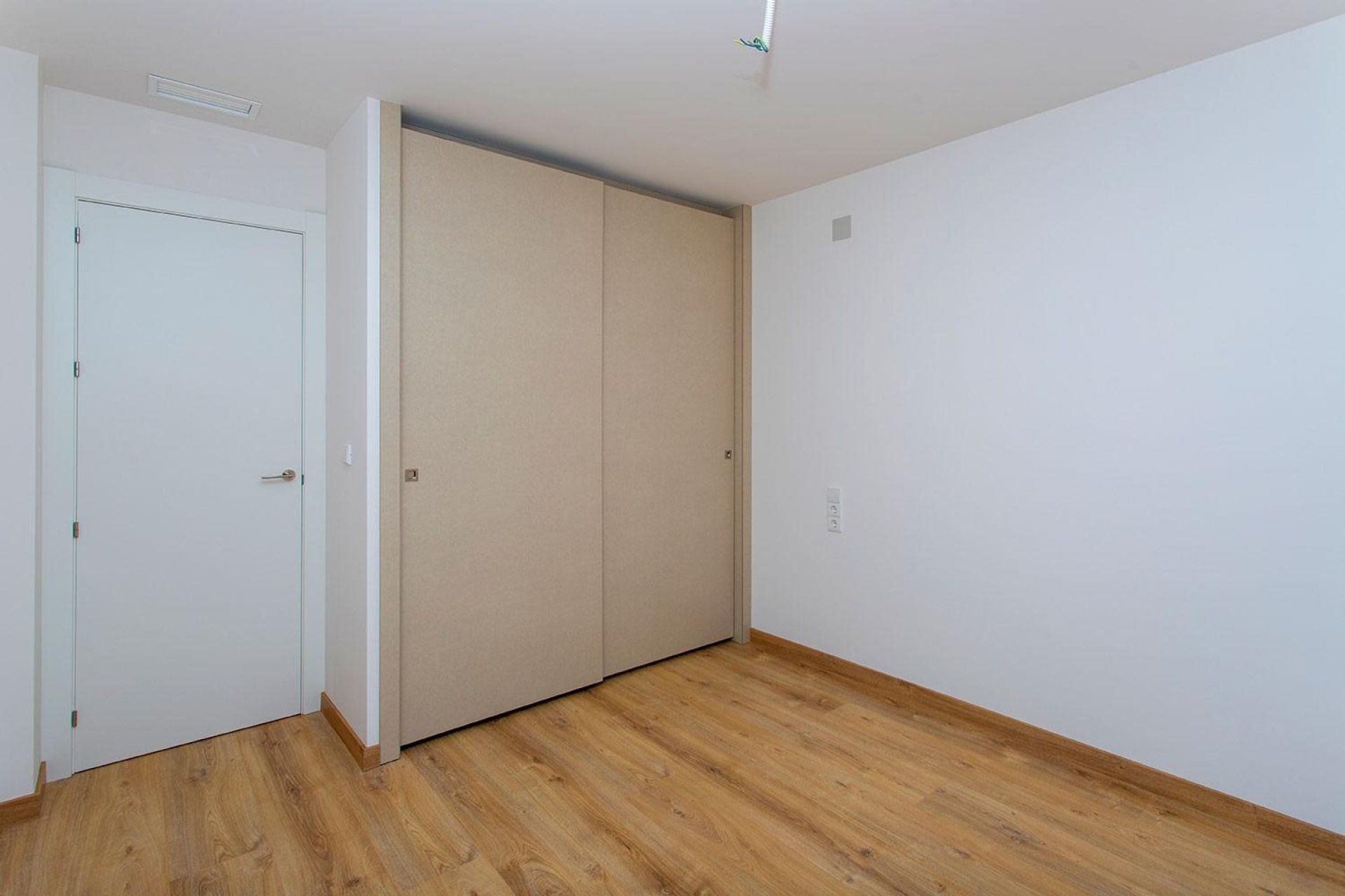 Nowy budynek - Bungalowy -
Hondón de las Nieves - El Salero