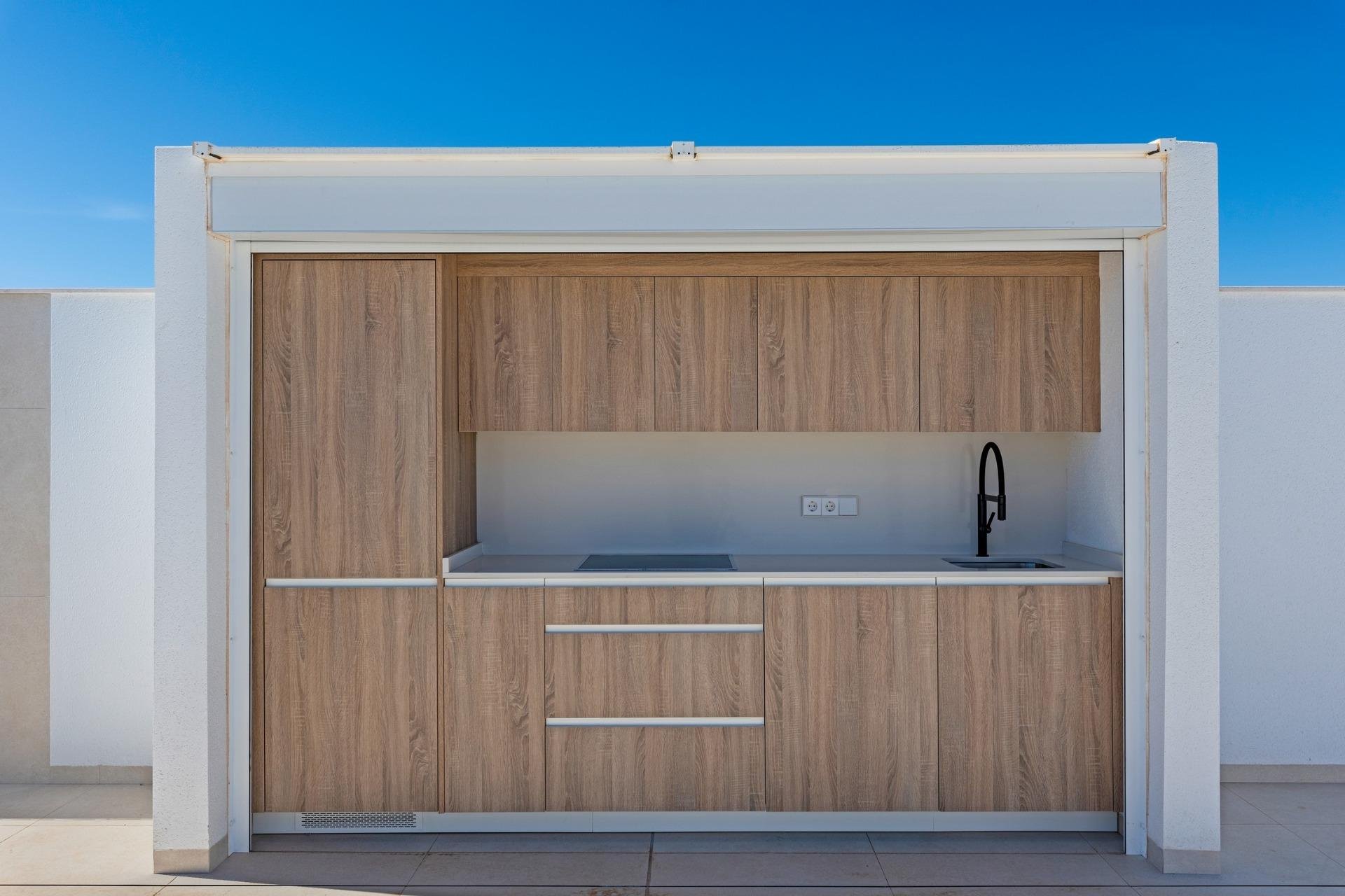 Nowy budynek - Bungalowy -
Pilar de la Horadada - Parque del Mediterraneo