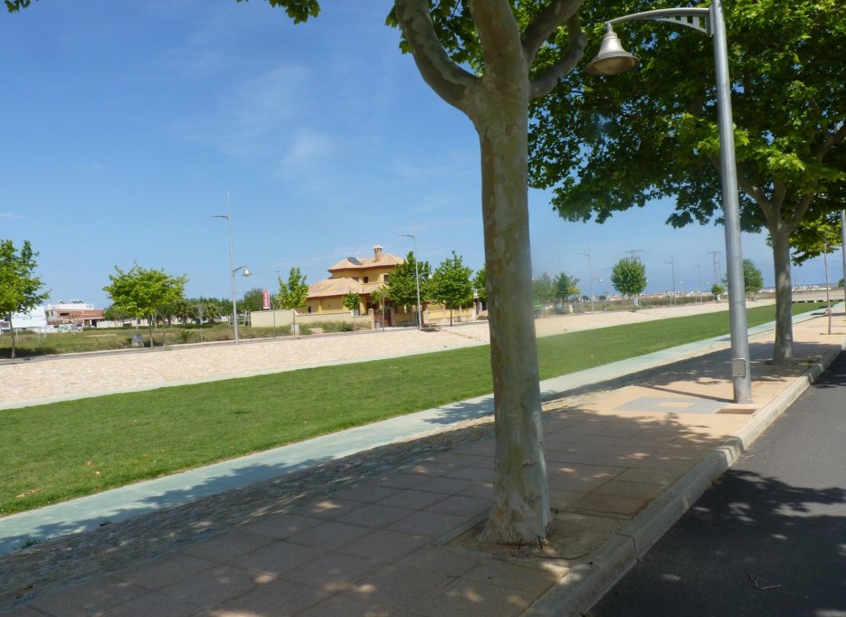 Nowy budynek - Bungalowy -
Pilar de la Horadada - pueblo