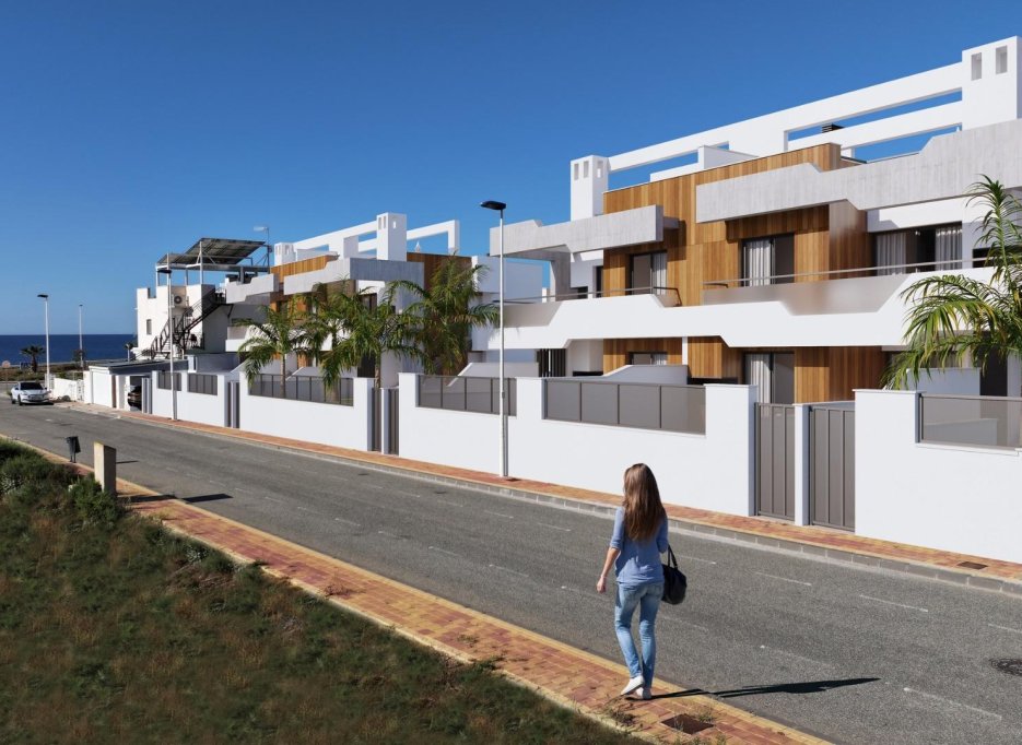 Nowy budynek - Bungalowy -
Puerto de Mazarron - Playa Negra