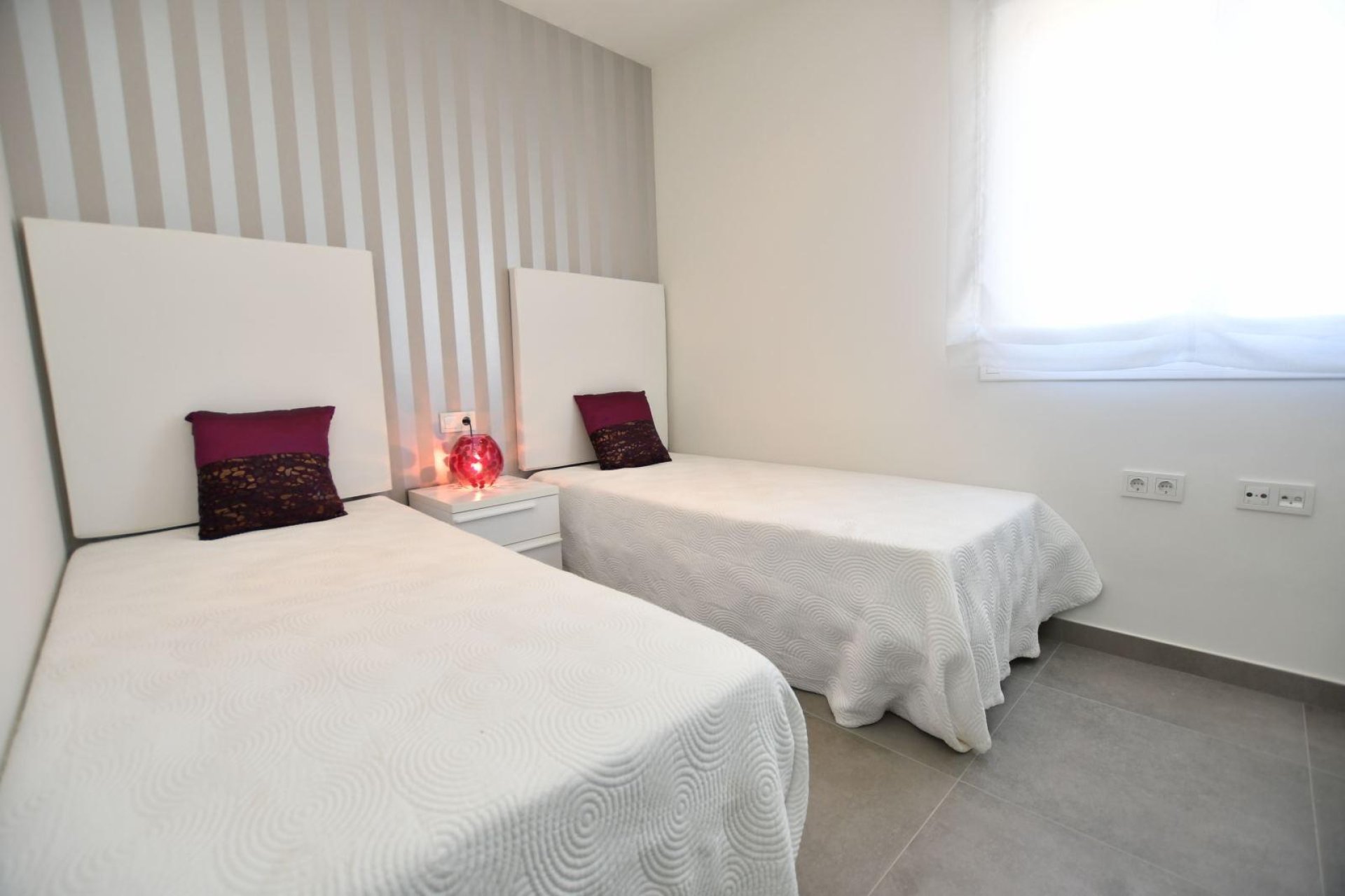 Nowy budynek - Bungalowy -
San Miguel de Salinas - La Cañada