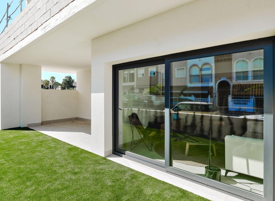 Nowy budynek - Bungalowy -
Torrevieja - La Veleta
