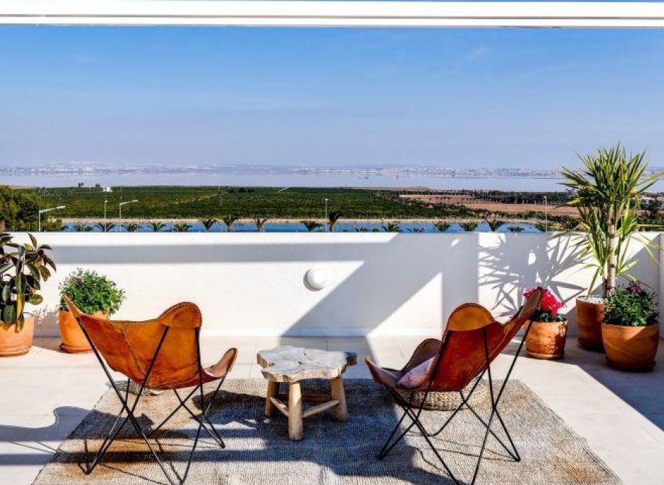 Nowy budynek - Bungalowy -
Torrevieja - Los Balcones