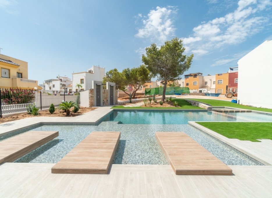 Nowy budynek - Bungalowy -
Torrevieja - Los Balcones