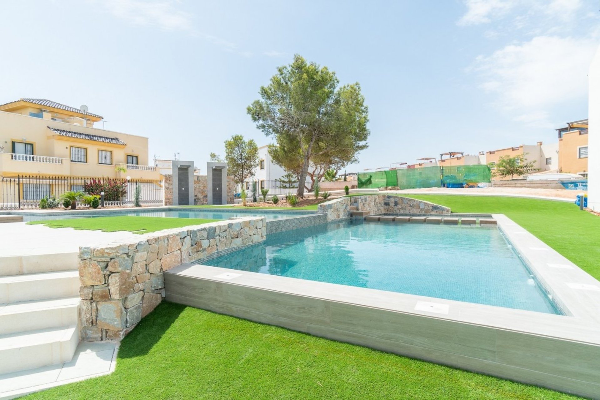 Nowy budynek - Bungalowy -
Torrevieja - Los Balcones