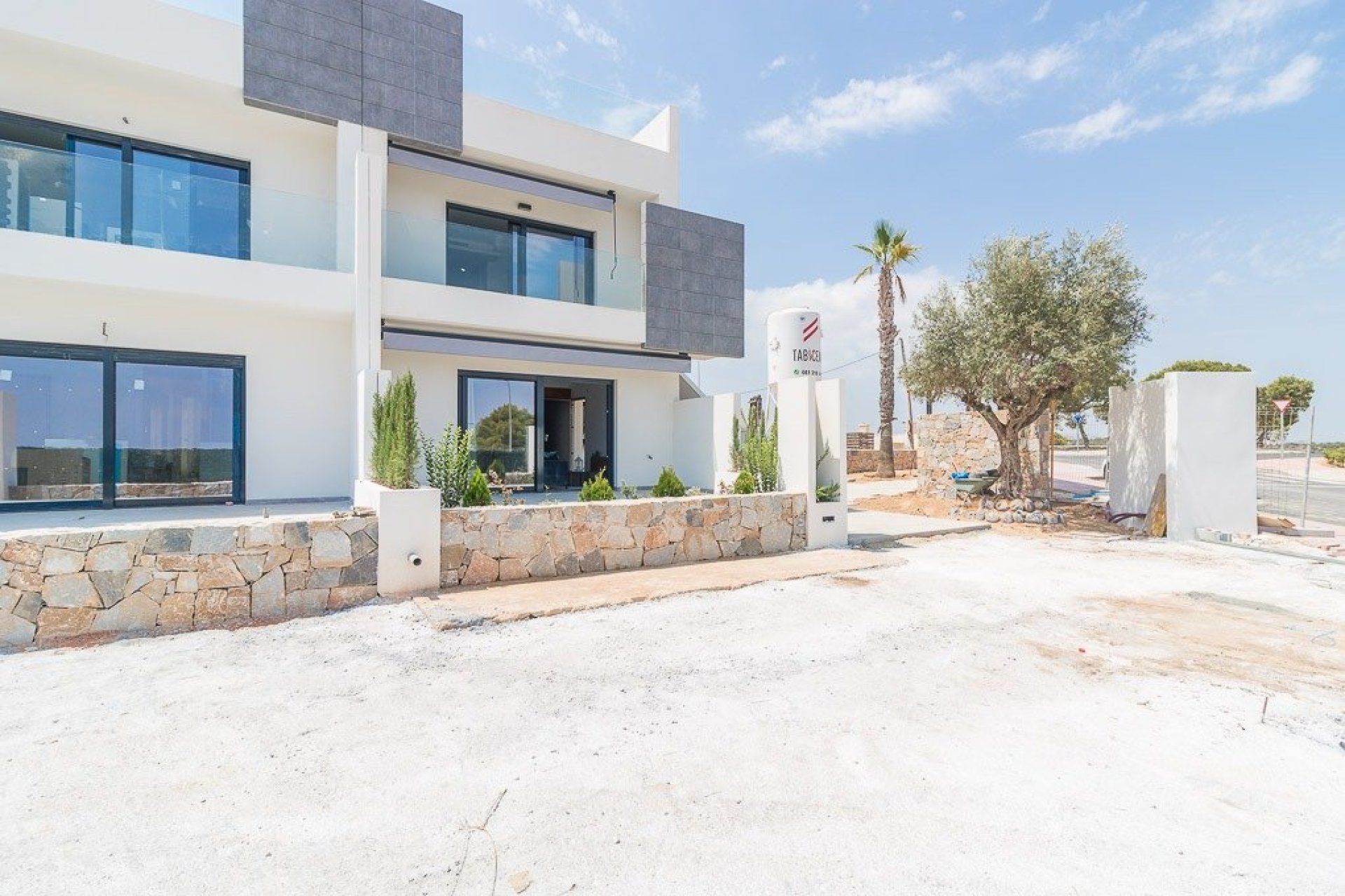 Nowy budynek - Bungalowy -
Torrevieja - Los Balcones