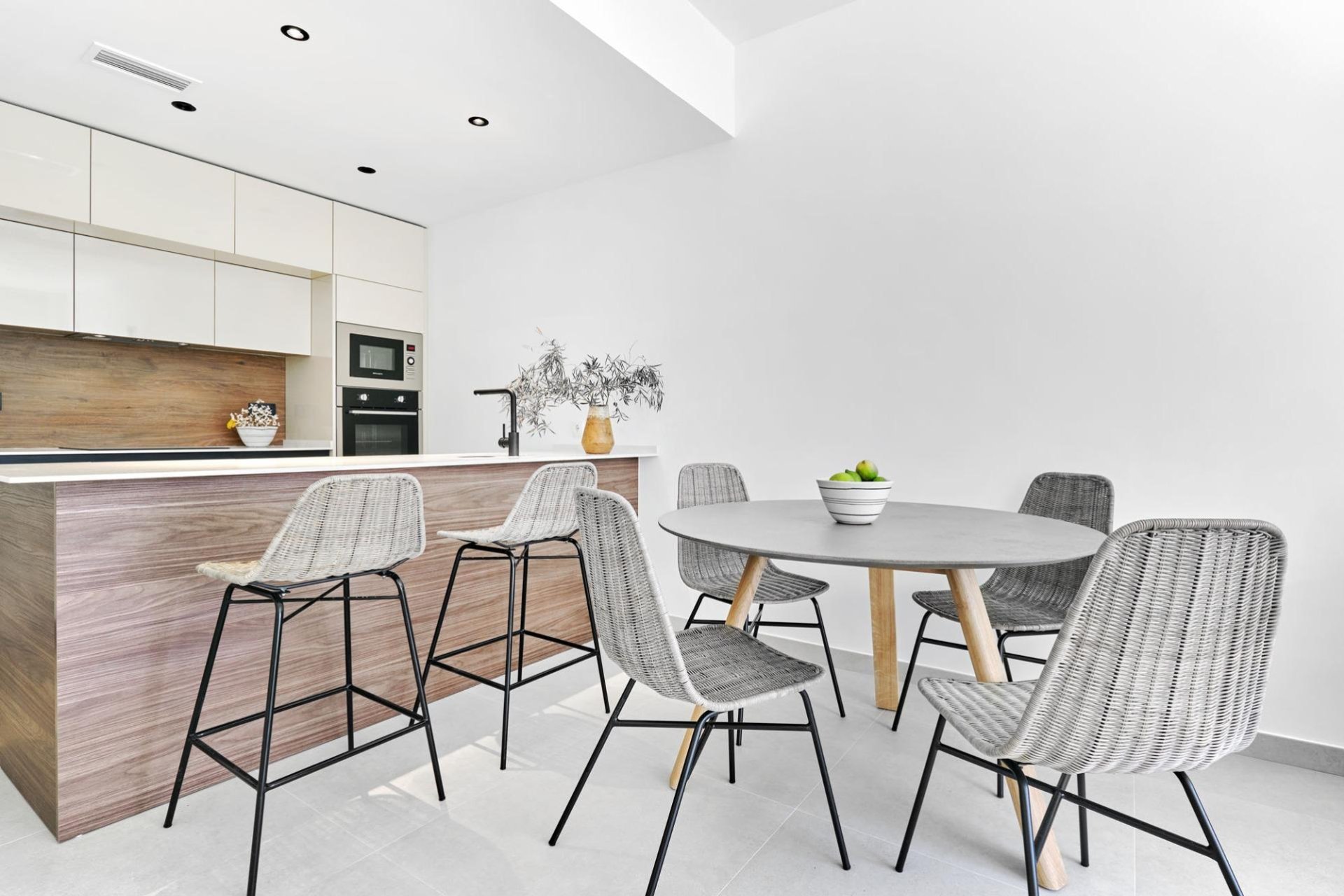 Nowy budynek - Bungalowy -
Torrevieja - Villa Amalia