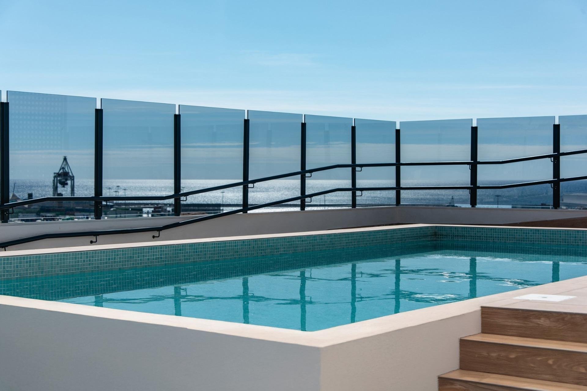 Nowy budynek - Daszek -
Alicante - Benalua