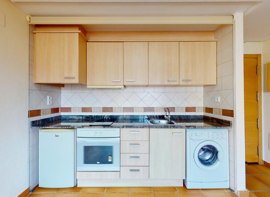 Nowy budynek - Daszek -
Archena - Villanueva del Rio Segura