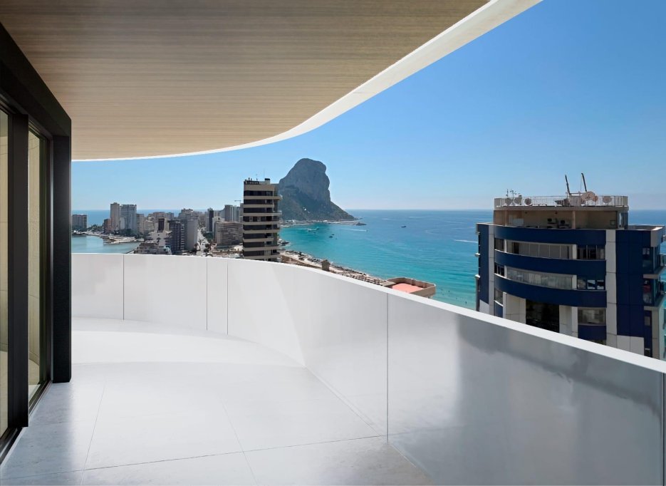 Nowy budynek - Daszek -
Calpe - Arenal Bol