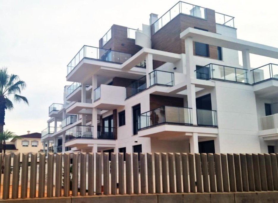 Nowy budynek - Daszek -
Denia - Las Marinas km 2.5