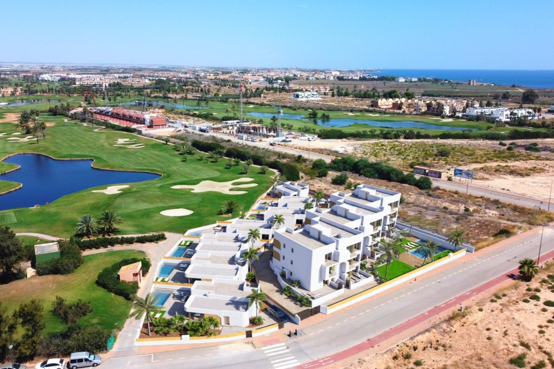 Nowy budynek - Daszek -
Los Alcazares - Serena Golf