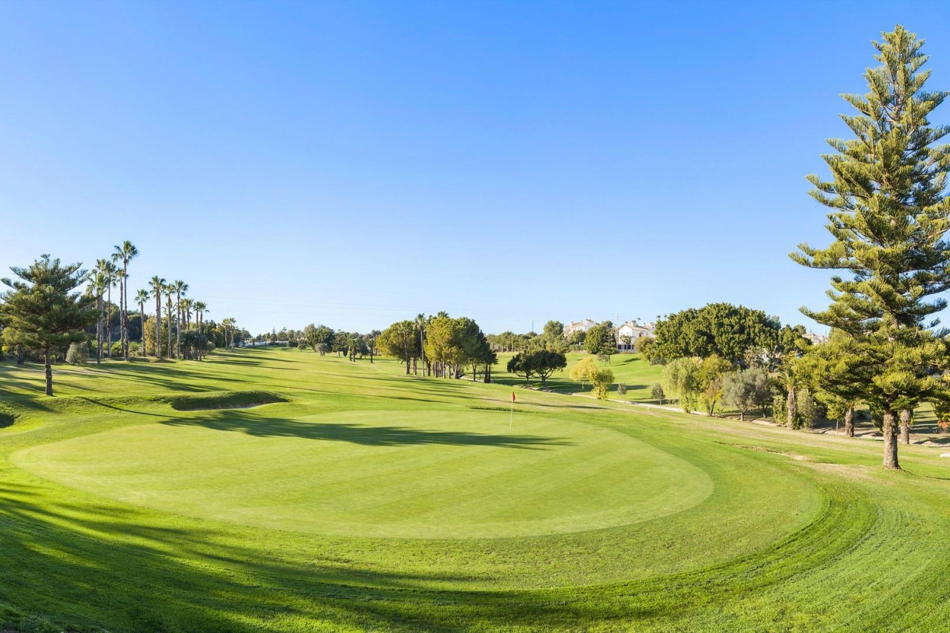 Nowy budynek - Daszek -
Orihuela Costa - Lomas de Campoamor