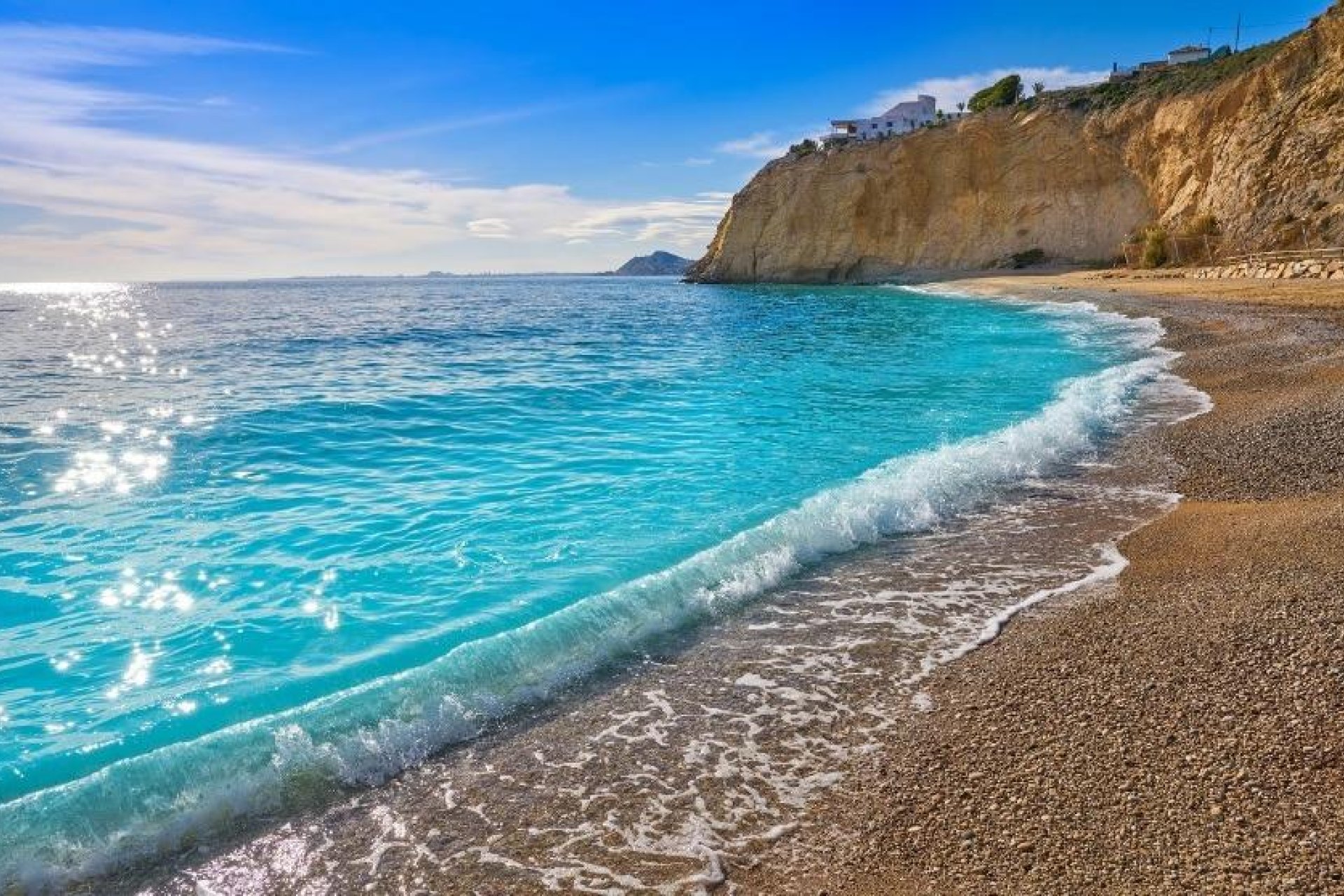 Nowy budynek - Daszek -
Villajoyosa - Playa del Torres