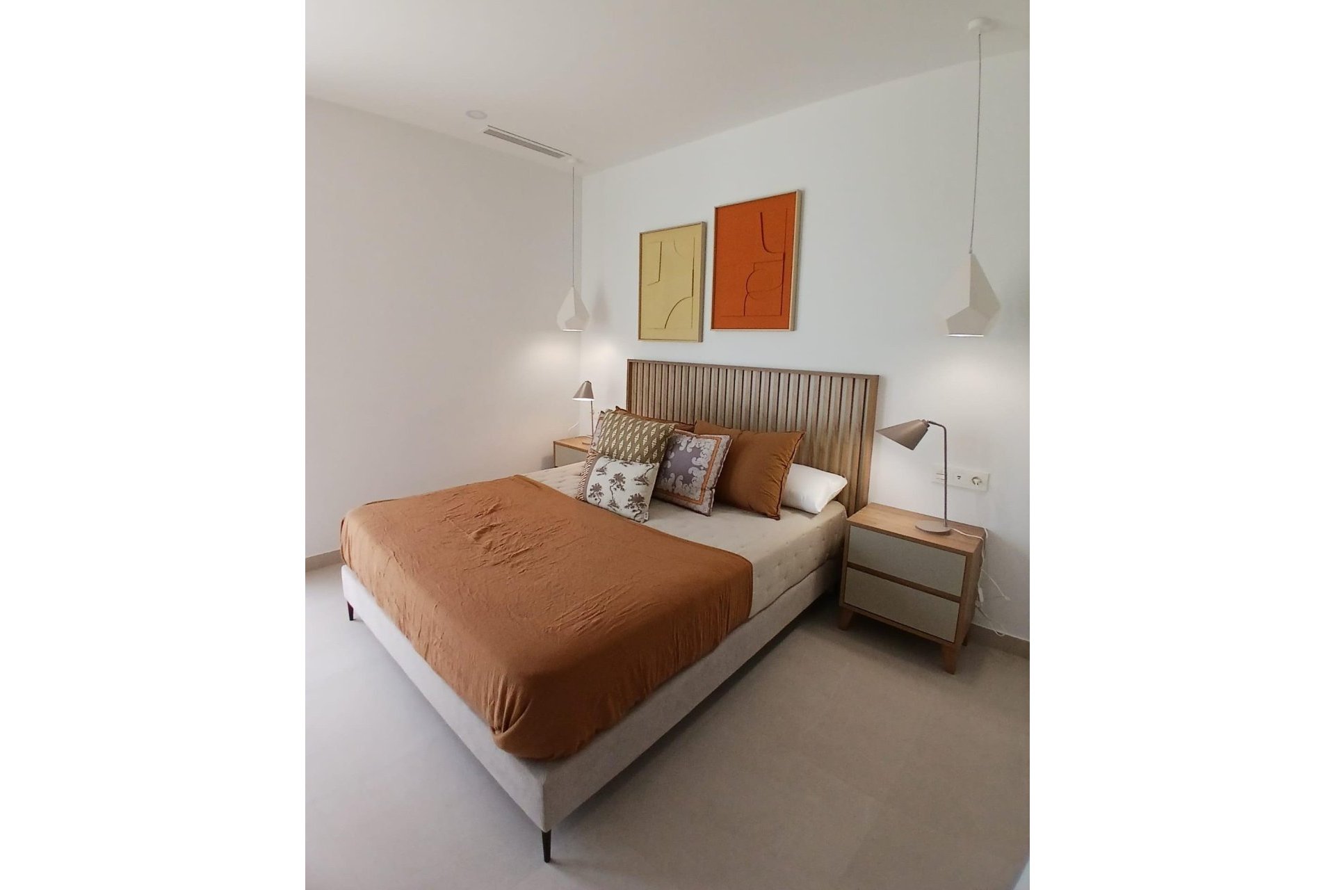 Nowy budynek - Quad House -
Bigastro - Loma Alta