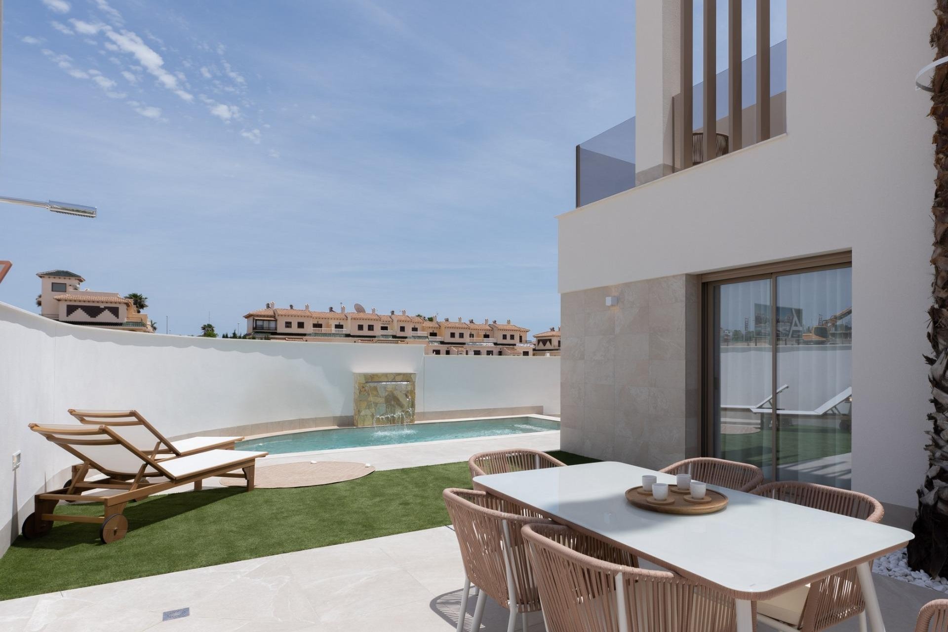 Nowy budynek - Quad House -
Los Alcazares - Serena Golf