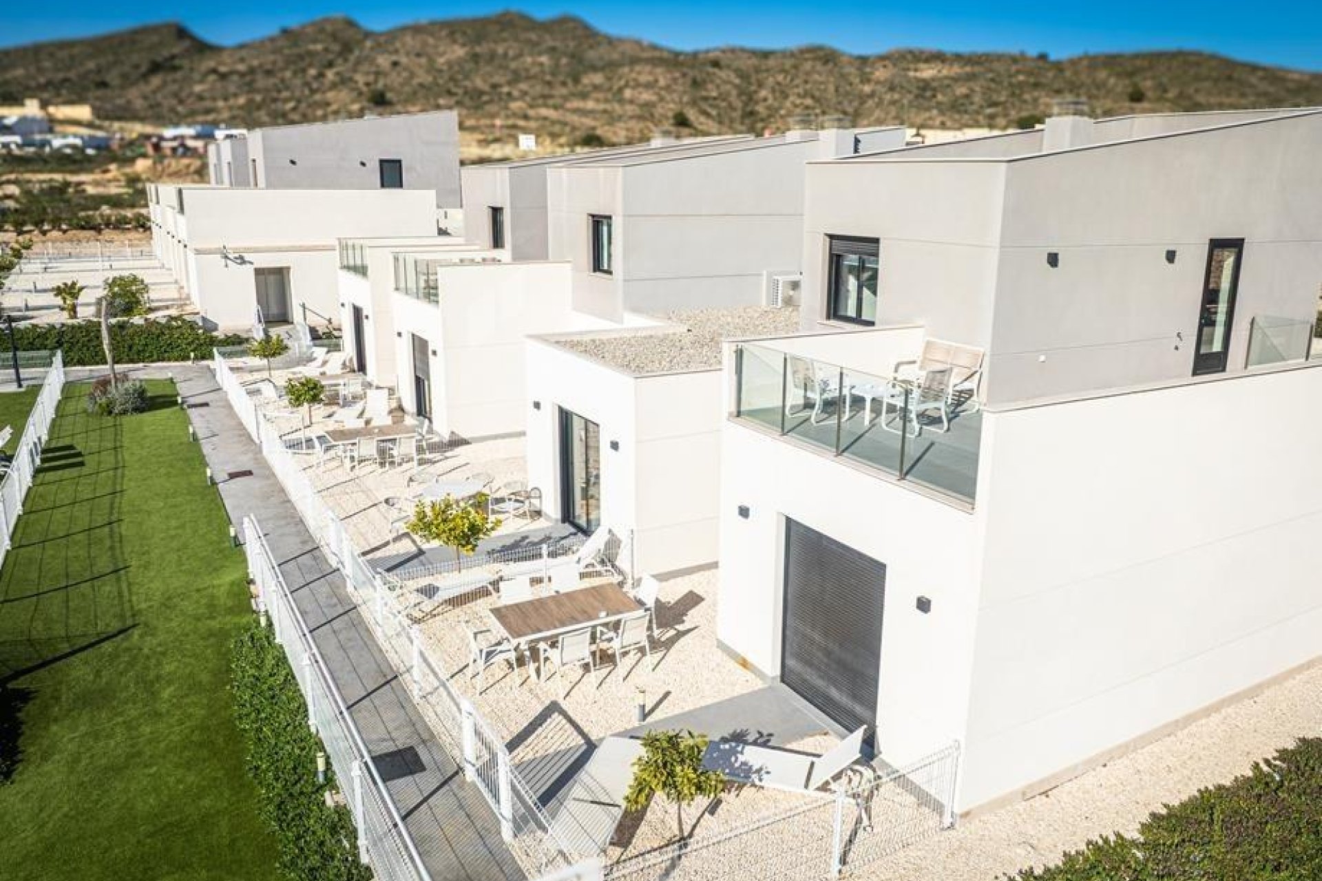 Nowy budynek - Town House -
Banos y Mendigo - Altaona Golf