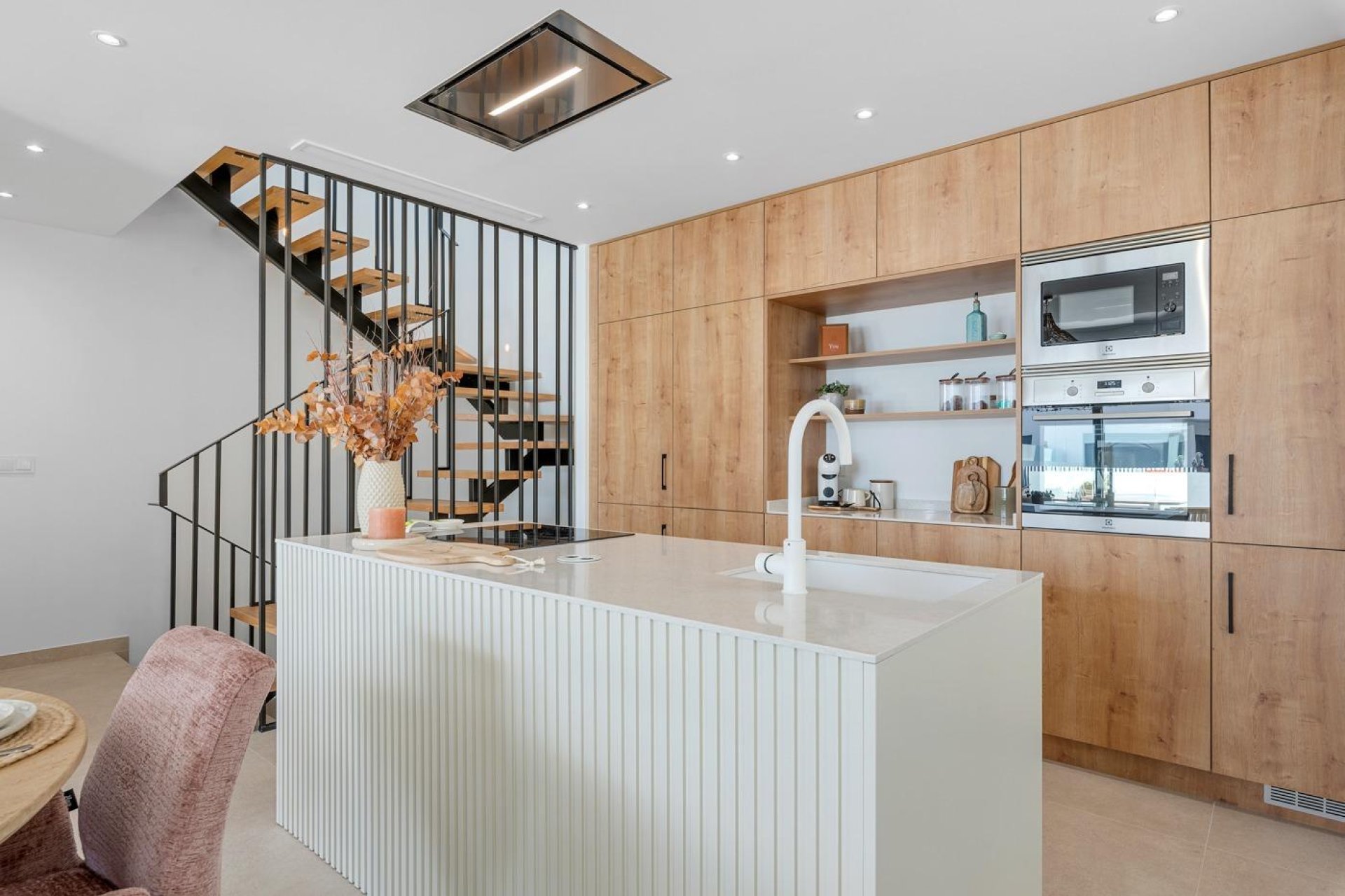 Nowy budynek - Town House -
Dolores - Sector 3