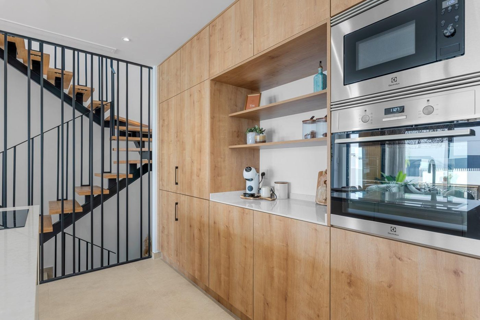 Nowy budynek - Town House -
Dolores - Sector 3