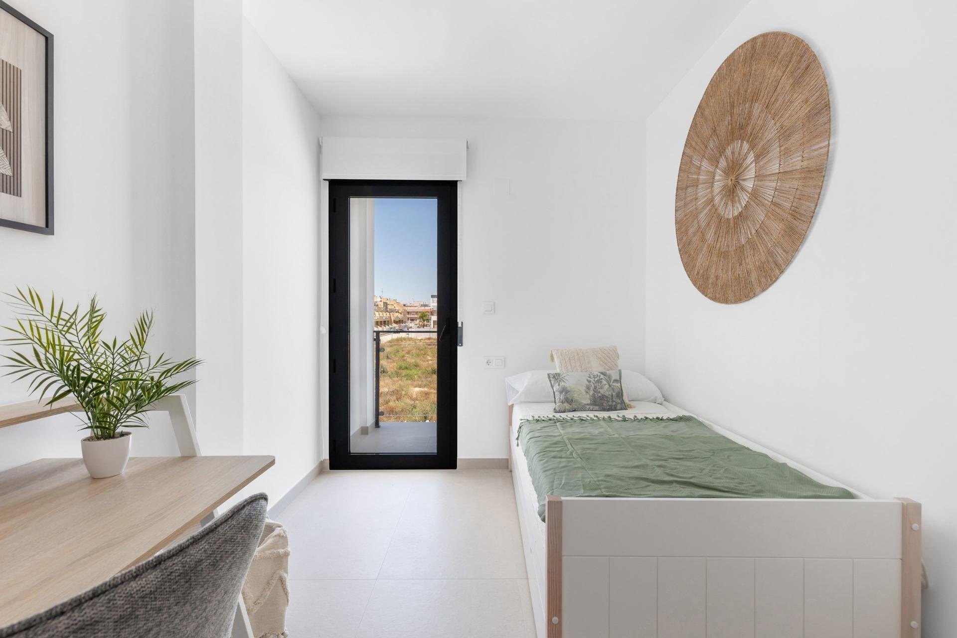 Nowy budynek - Town House -
Rafal - pueblo