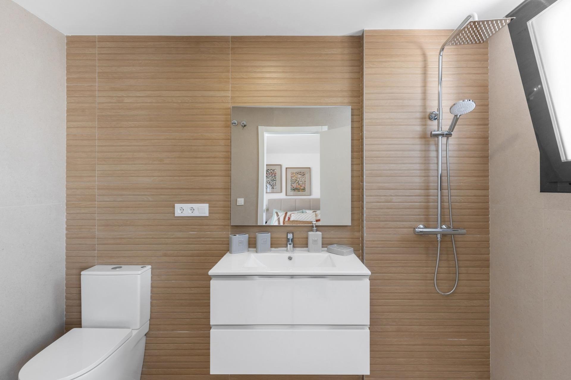 Nowy budynek - Town House -
Rafal - pueblo