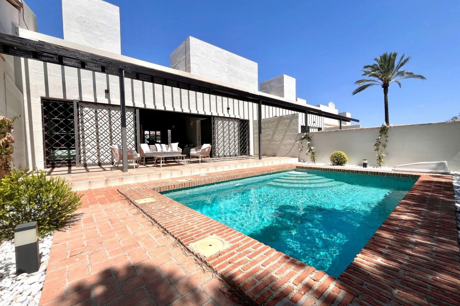 Nowy budynek - Town House -
Sucina - Peraleja Golf