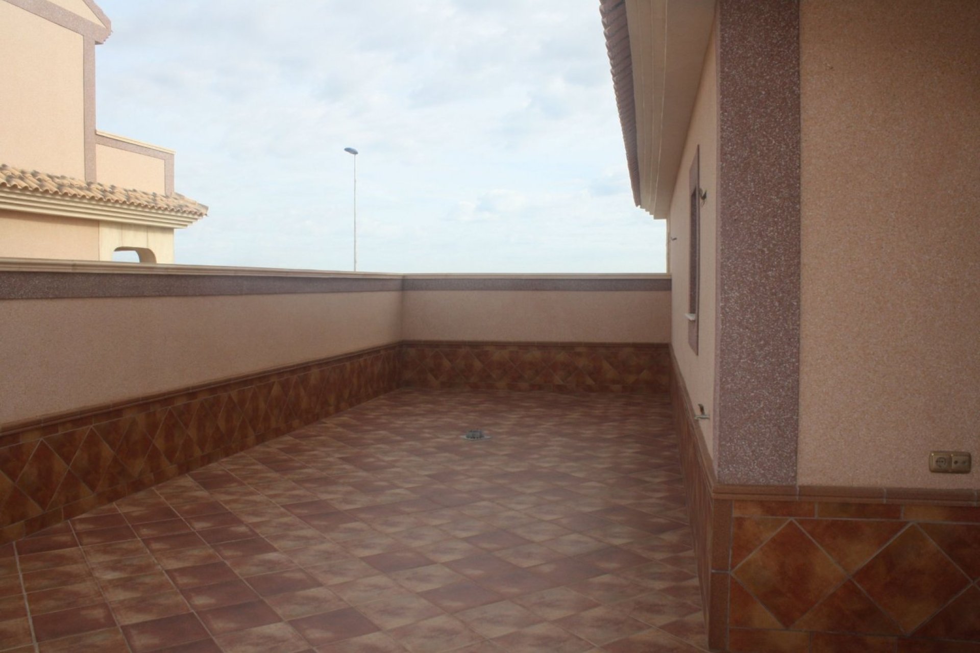 Nowy budynek - Town House -
Torrevieja - Los Altos