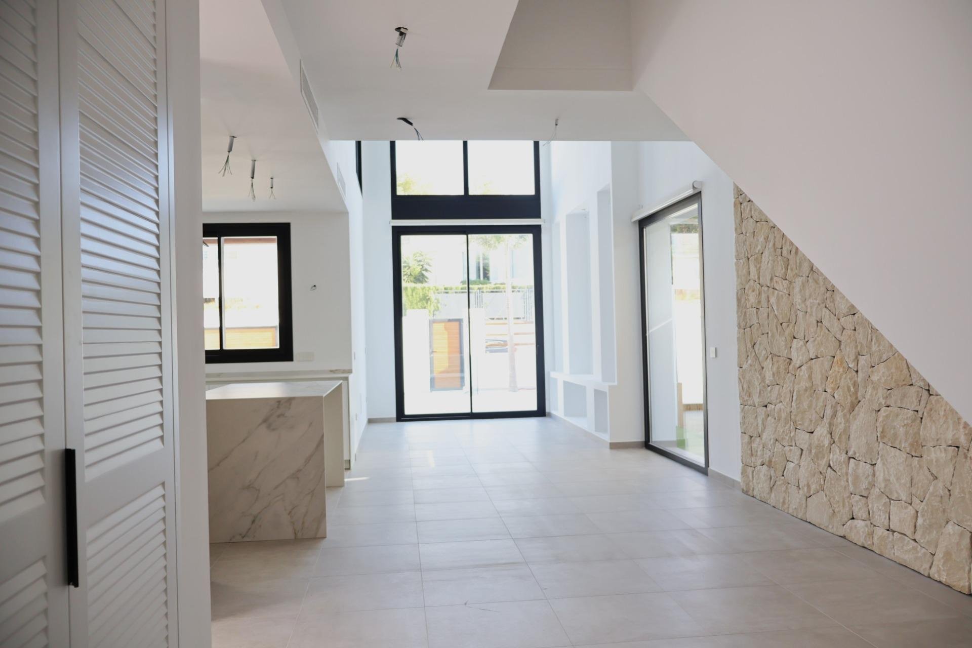 Nowy budynek - Villa -
Alfas del Pí - El Albir