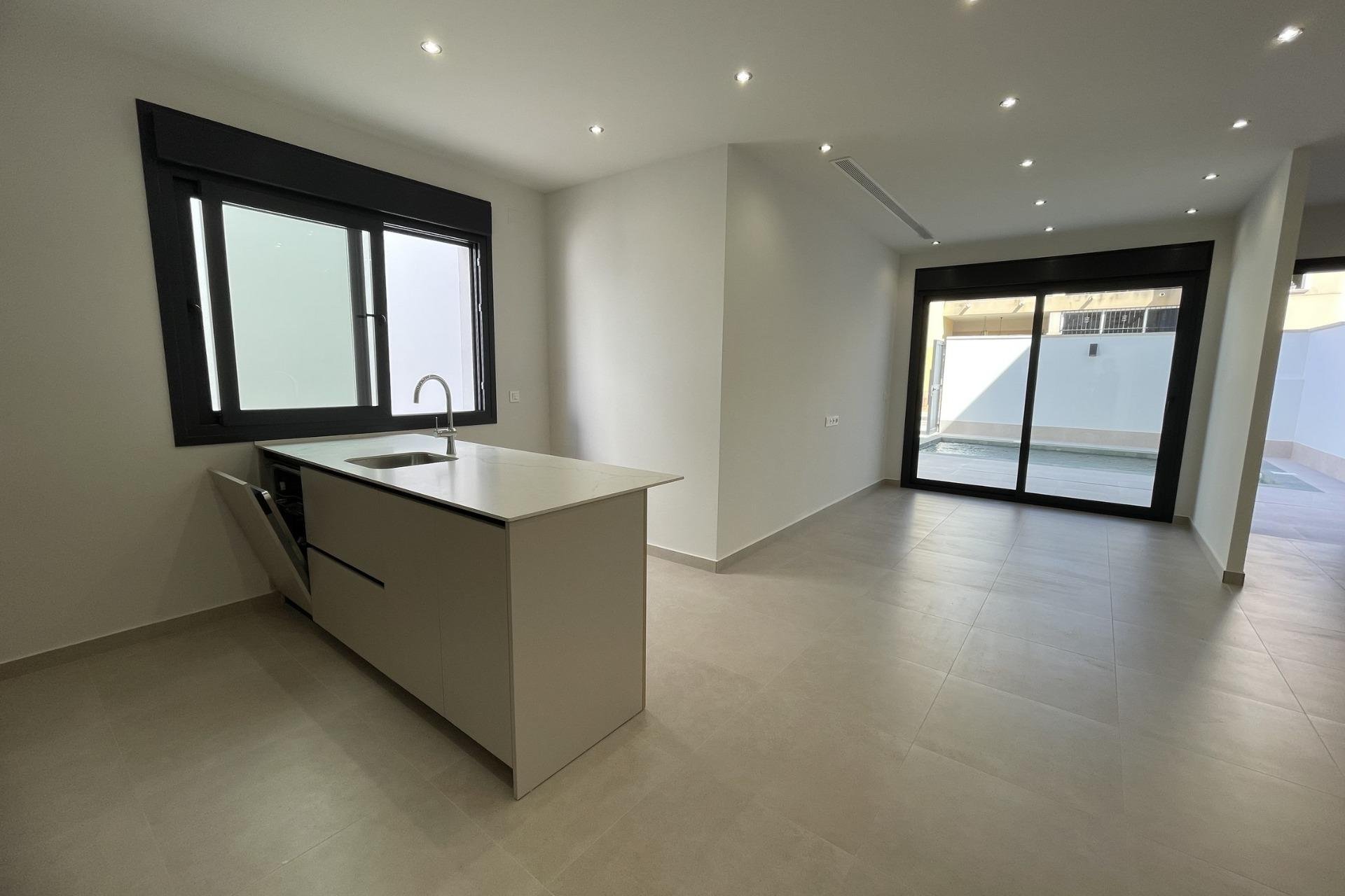 Nowy budynek - Villa -
Almoradí - Heredades