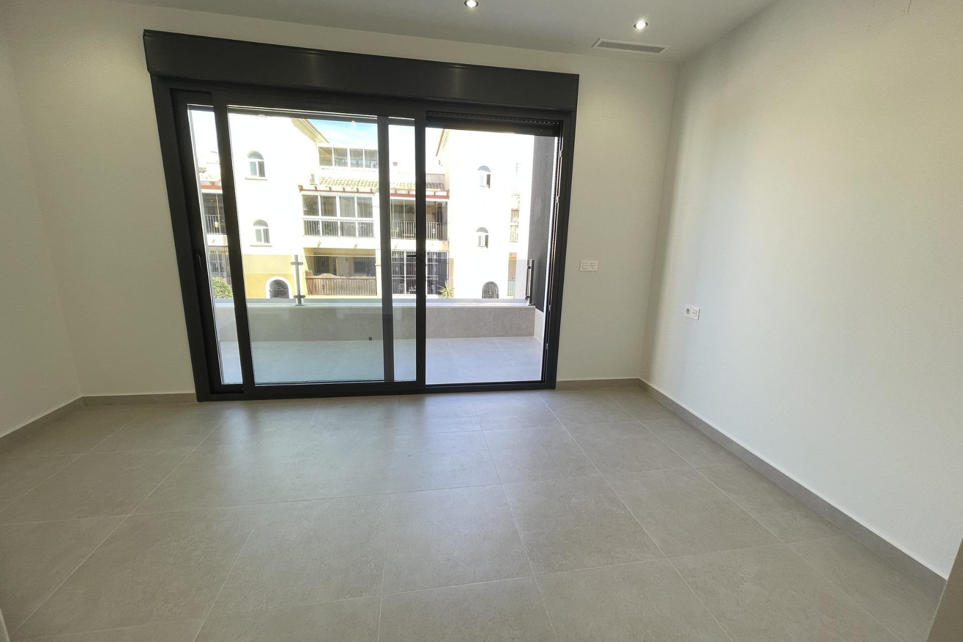 Nowy budynek - Villa -
Almoradí - Heredades