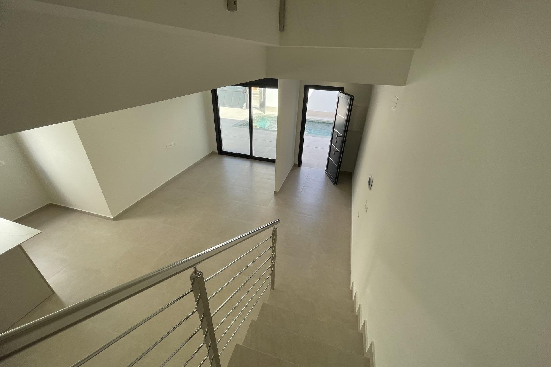 Nowy budynek - Villa -
Almoradí - Heredades