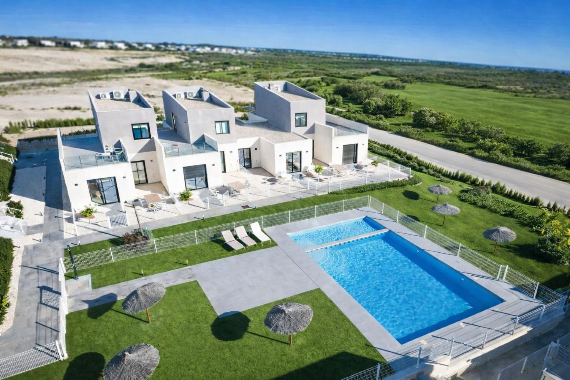 Nowy budynek - Villa -
Banos y Mendigo - Altaona Golf