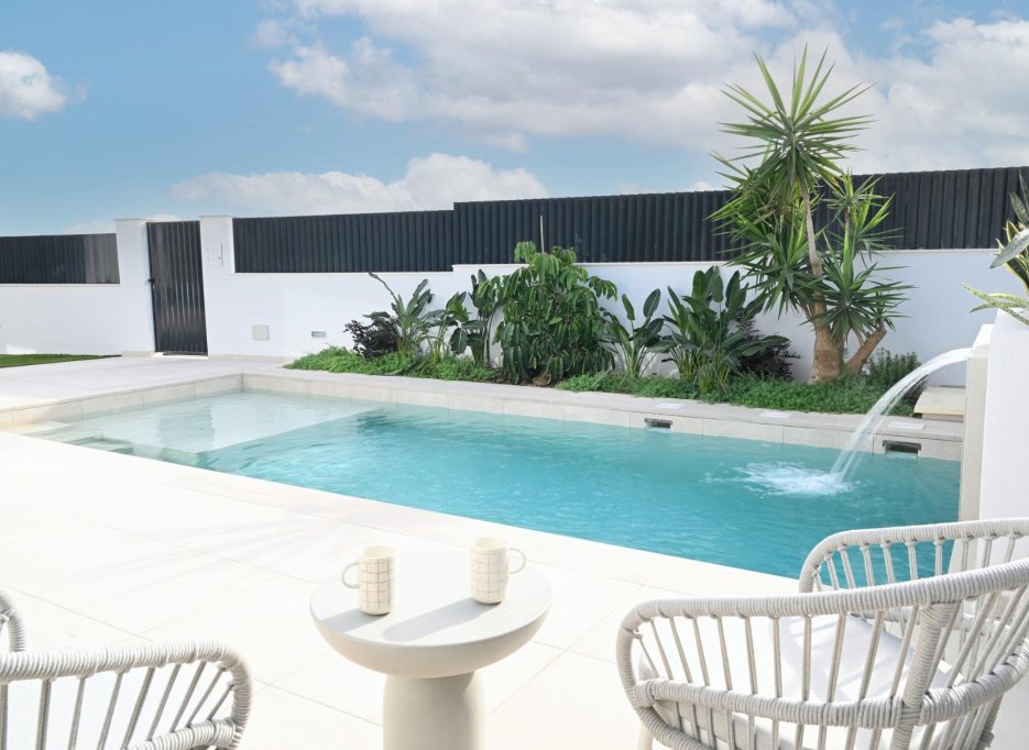 Nowy budynek - Villa -
Banos y Mendigo - Altaona Golf