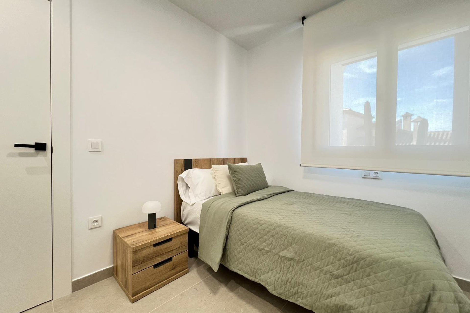 Nowy budynek - Villa -
Benferri - Benfis Park