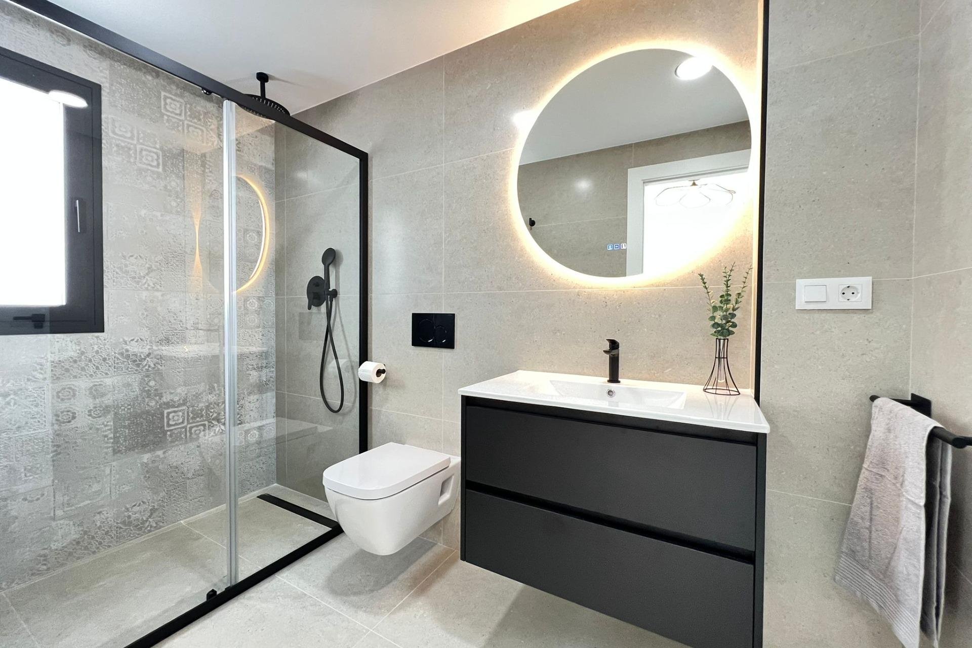 Nowy budynek - Villa -
Benferri - Benfis Park