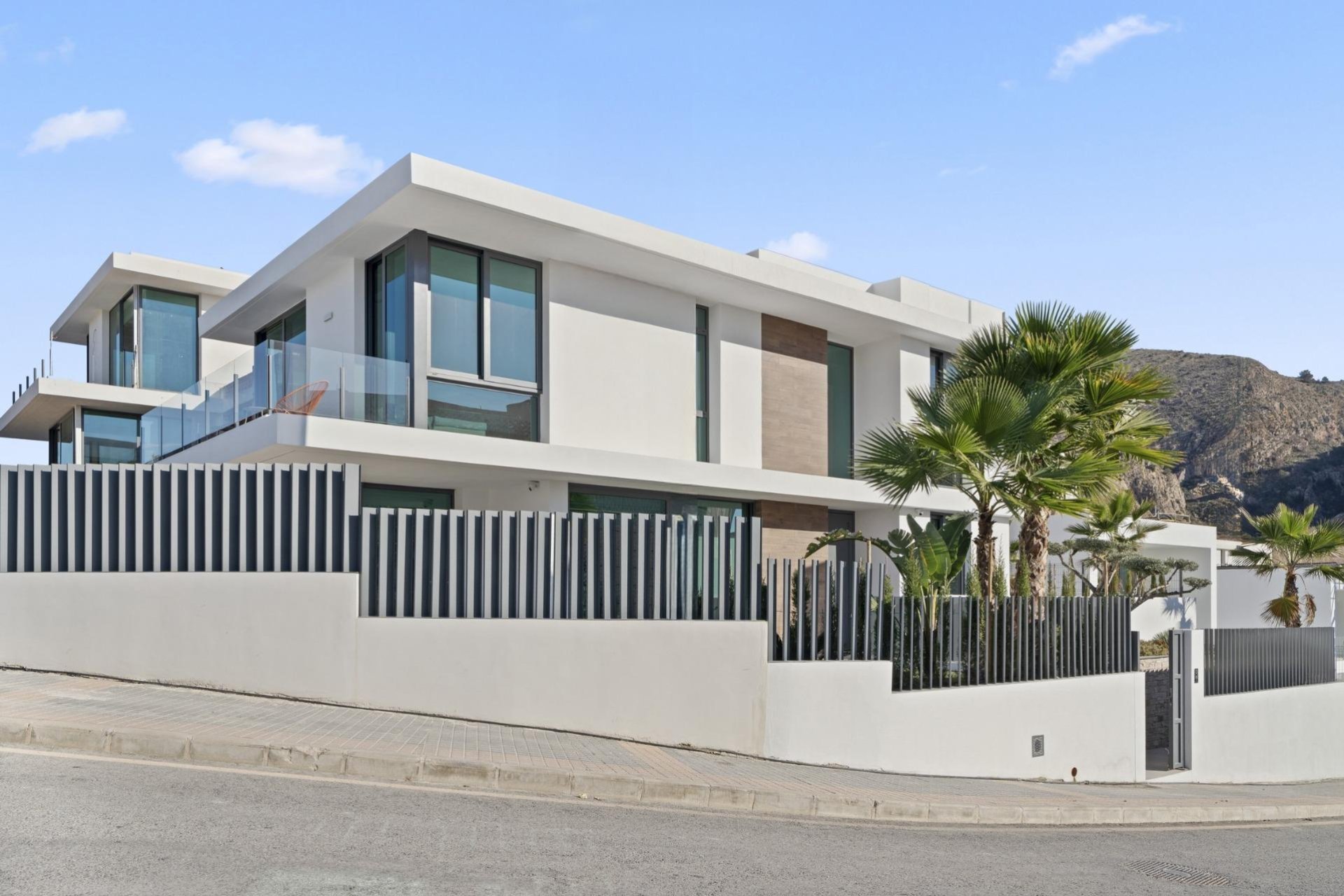 Nowy budynek - Villa -
Benidorm - Rincón de Loix