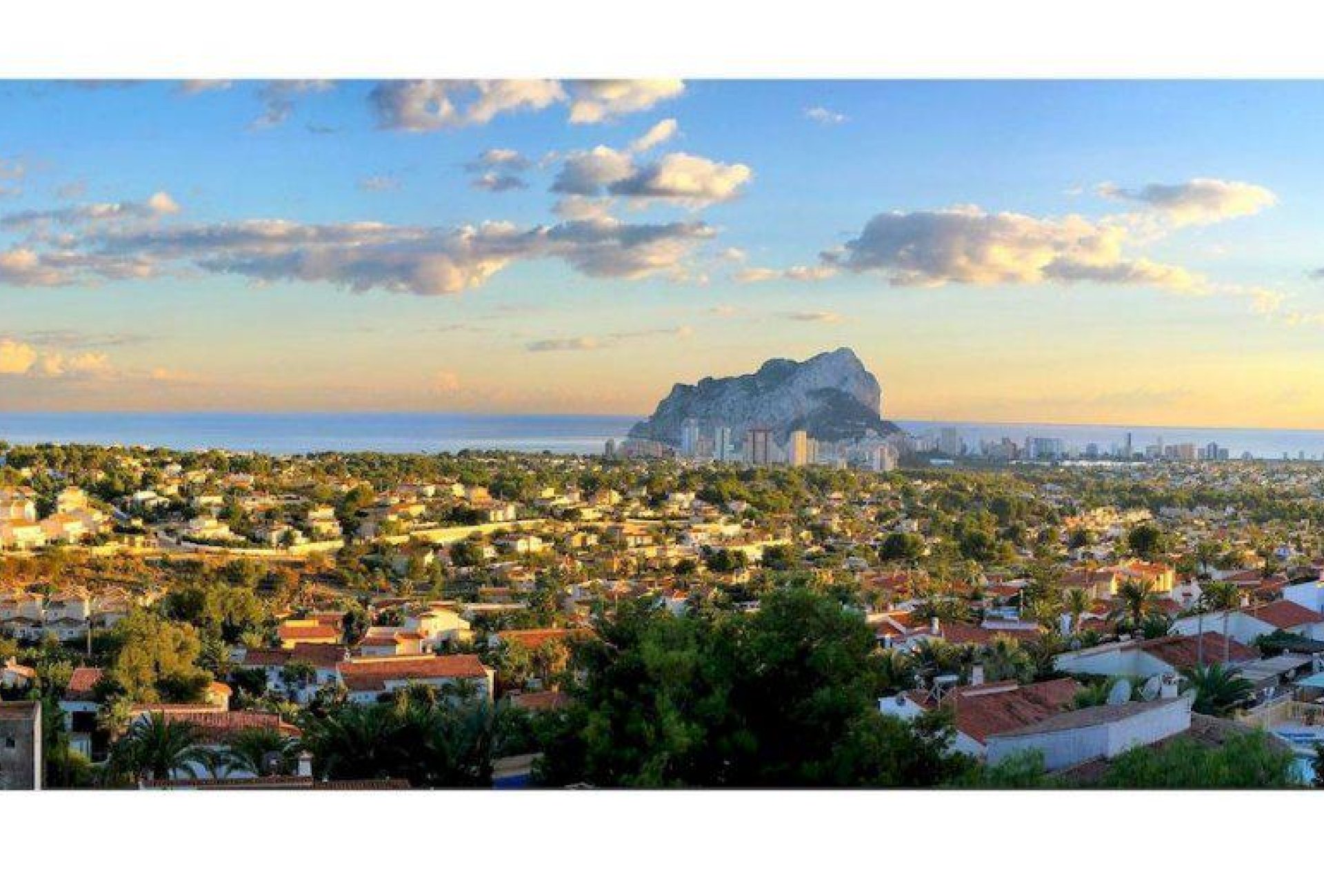 Nowy budynek - Villa -
Calpe - Gran Sol