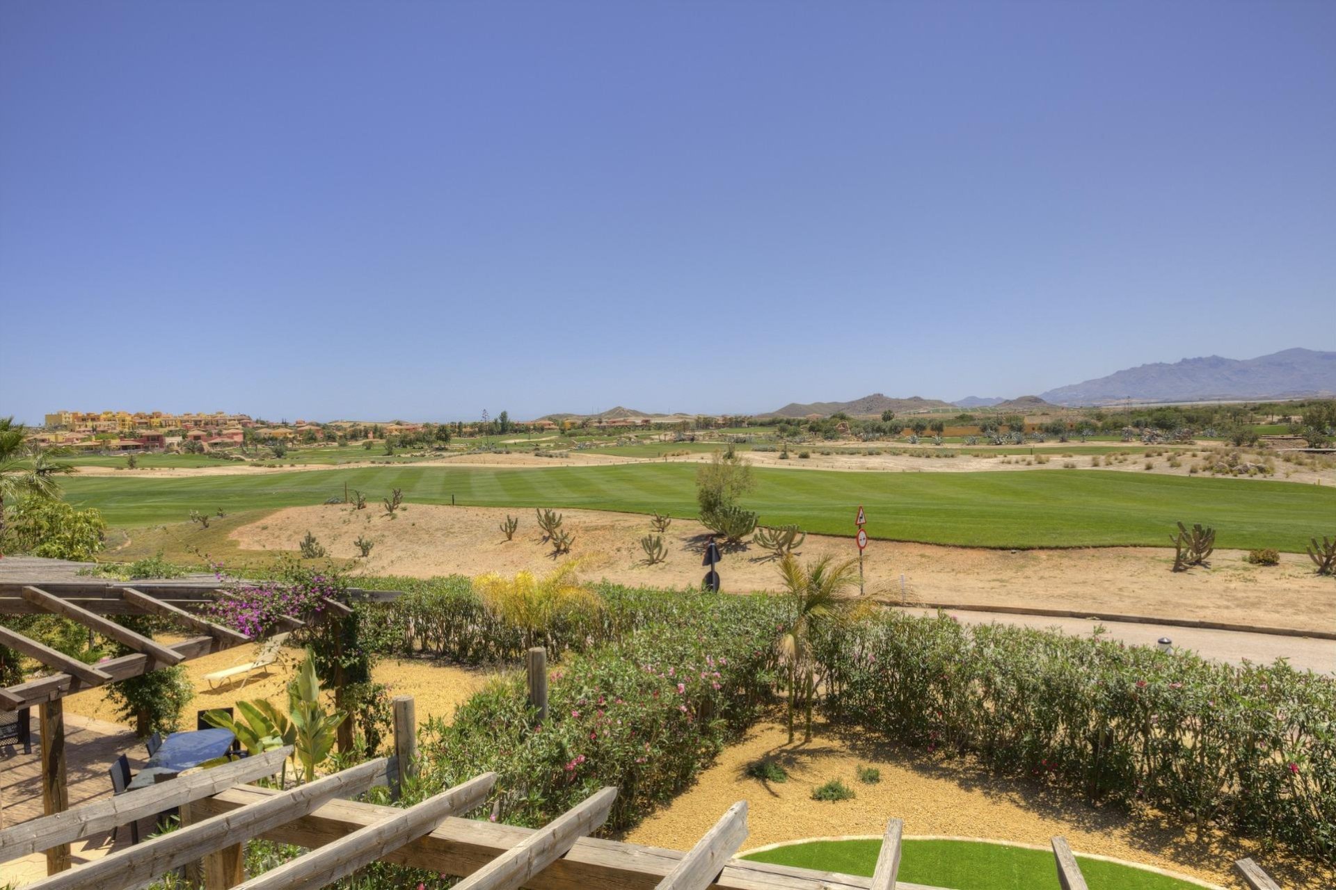 Nowy budynek - Villa -
Cuevas Del Almanzora - Desert Springs Golf Club