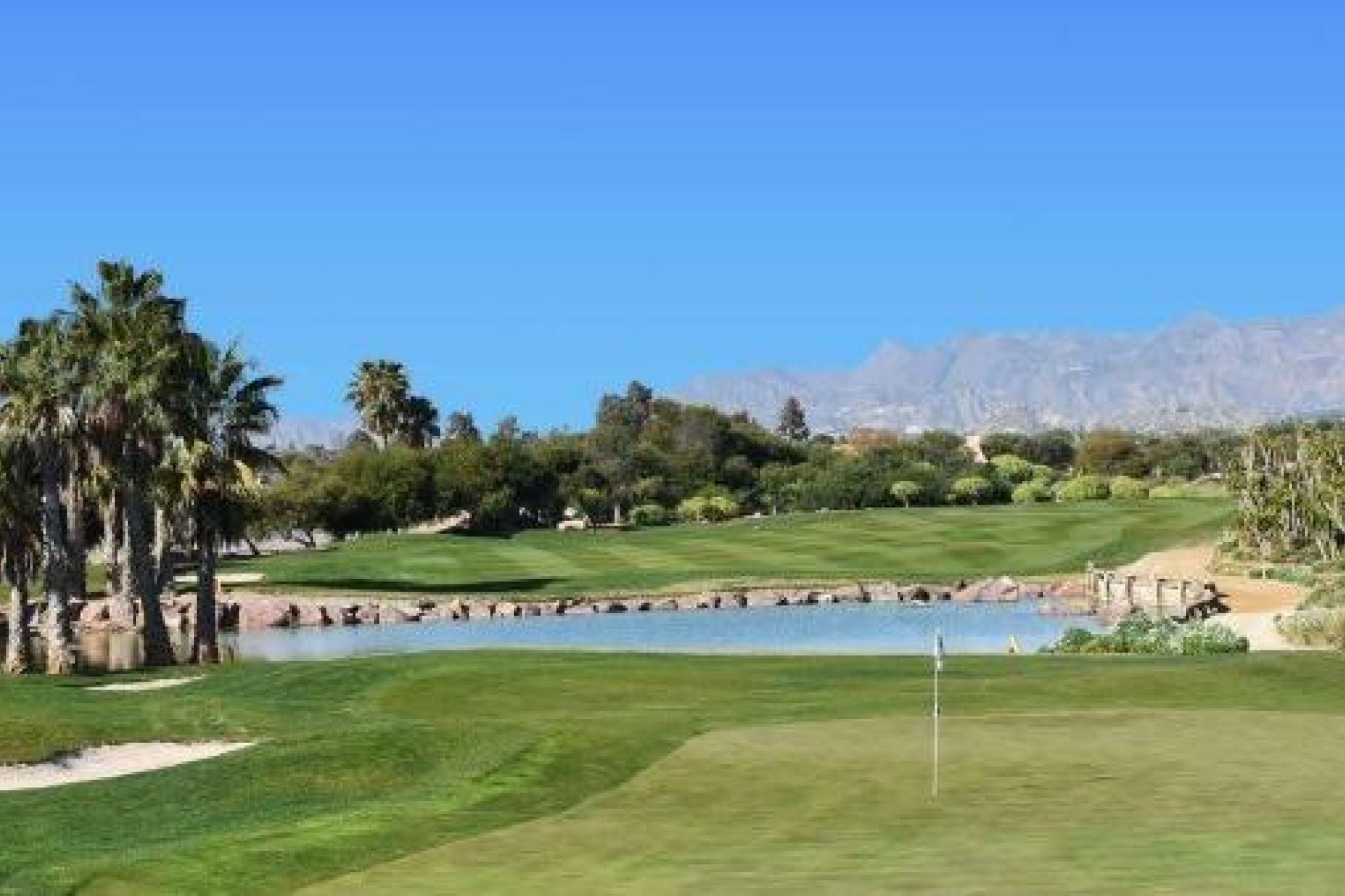 Nowy budynek - Villa -
Cuevas Del Almanzora - Desert Springs Golf Club